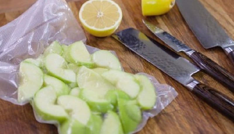kitchen hacks for preventing fruits turning brown colour