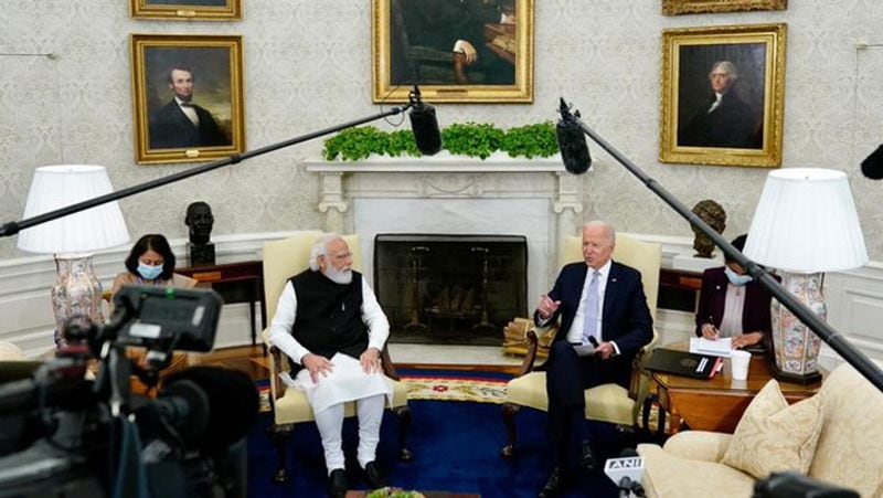 PM modi and joe biden at the white house analysis of body language during the meeting