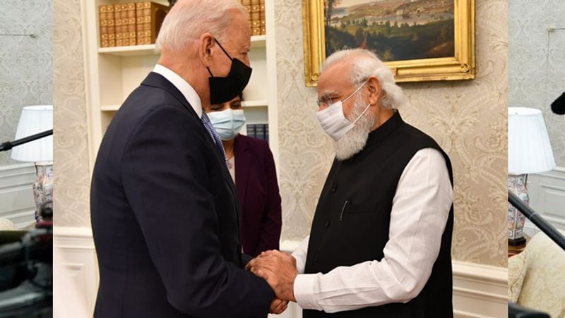 PM modi and joe biden at the white house analysis of body language during the meeting