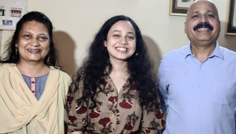 UPSC 2020 Results,Tina Dabi sister Ria Dabi also became IAS secured 15th Rank