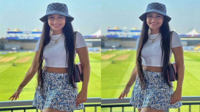 rcb bowler yuzvendra chahal wife Dhanashree verma gets trolled for cheering her team