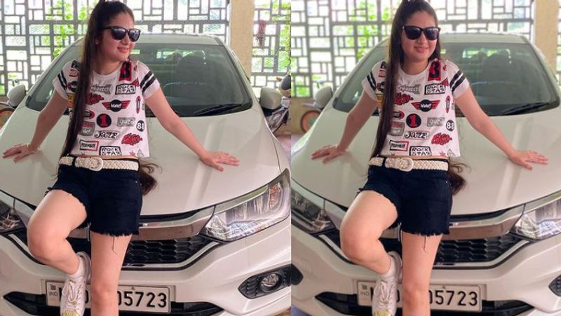 Harshali Malhotra of Bajrangi Bhaijaan is grown up, see her glamorous avatar