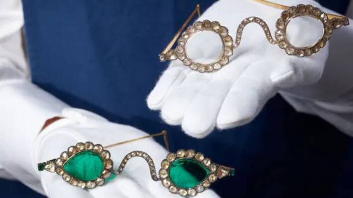 Mughal era diamond eyeglasses for sale Mughal era diamond eyeglasses for sale