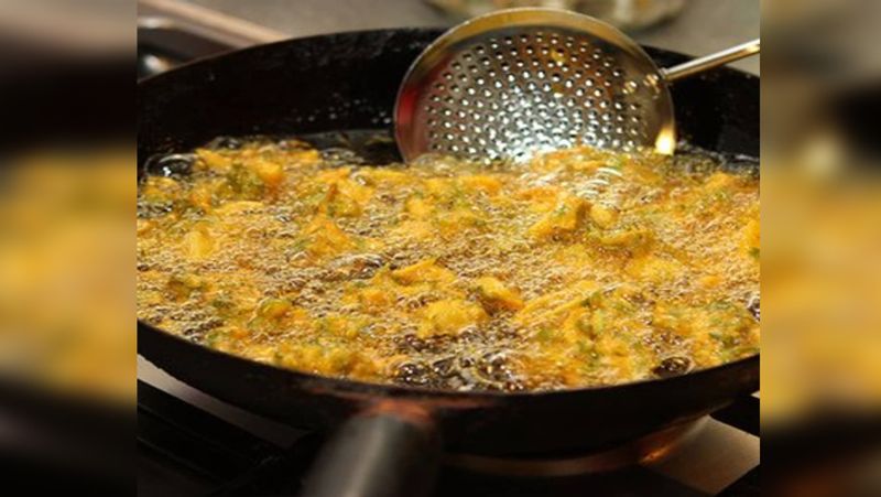 How much time needed to fry food in oil