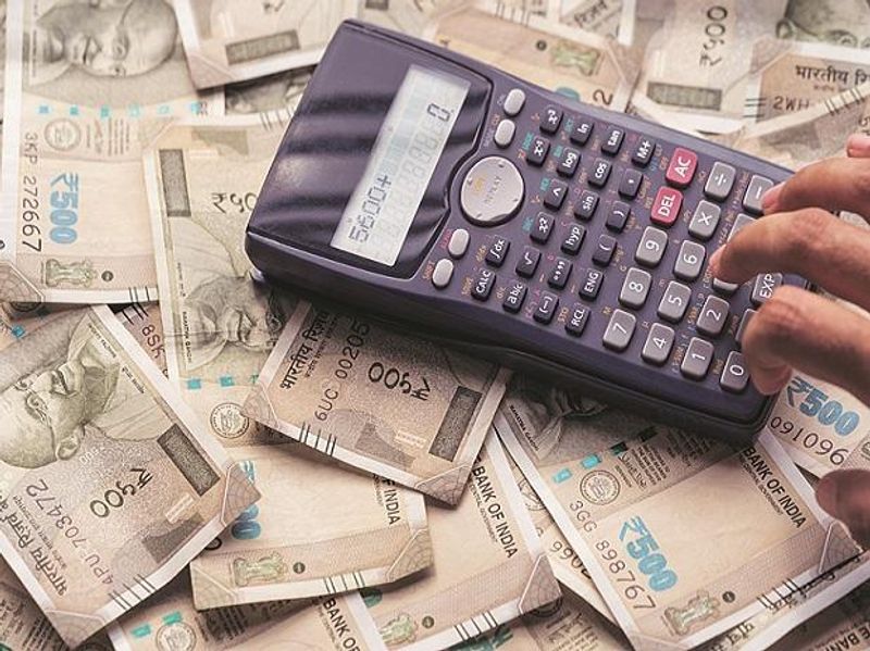 Net direct tax collections grow over 74% to 5.70 lakh cr so far this fiscal