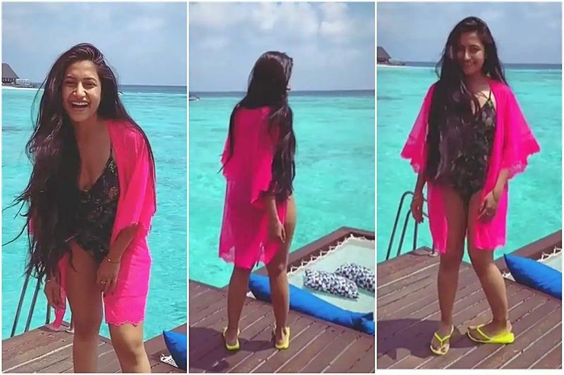 IPL 2021, RCB vs CSK - Yuzvendra Chahal's wife Dhanashree Verma gets trolled for cheering RCB ALB