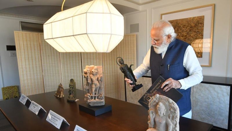 Big Success PM modi to bring home 157 artefacts and antiquities from the US bsm