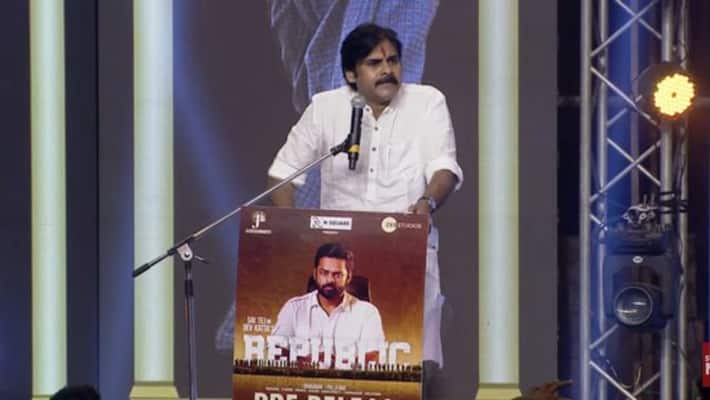 pawan klayan fires on ycp government drags chiranjeevi in controversy pawan klayan fires on ycp government drags chiranjeevi in controversy