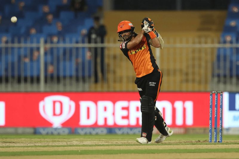 IPL 2021: Shaun pollock slams SRH star player kedar jadhav for flop show in another season