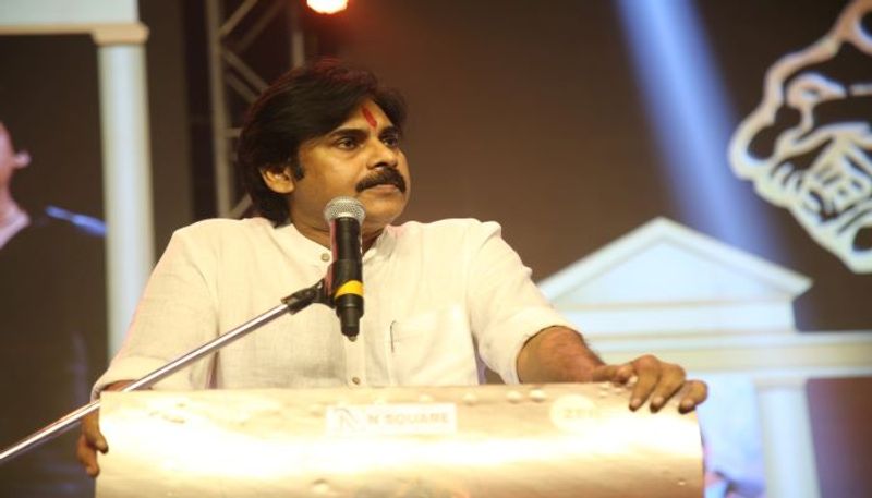 Natural star Nani and Burning Star Sampoornesh babu extends their support to pawan