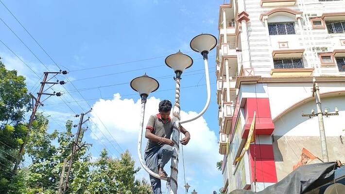 Midnapore Municipality disconnected all triphala lights due to cyclone gulab bmm Midnapore Municipality disconnected all triphala lights due to cyclone gulab bmm