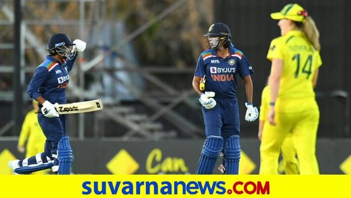 India Womens Cricket Team beats Australia by two wickets to end 26 match ODI unbeaten streak kvn India Womens Cricket Team beats Australia by two wickets to end 26 match ODI unbeaten streak kvn