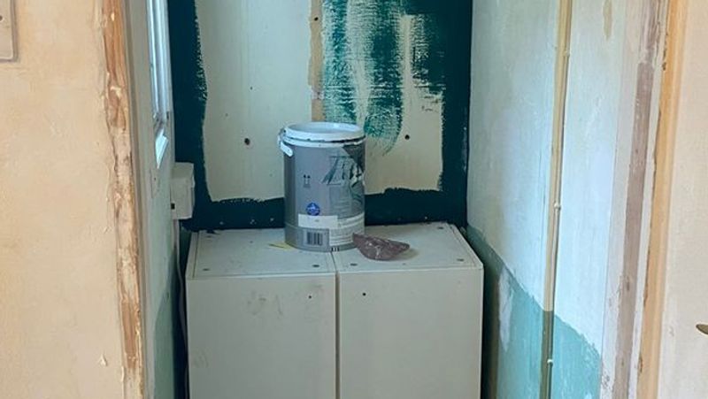 Britain couple found a secret door inside the house