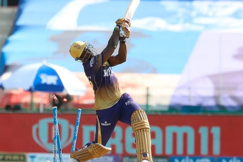 IPL 2021 See the thrill of the match between CSK and KKR in 10 photos