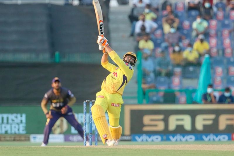 IPL 2021 See the thrill of the match between CSK and KKR in 10 photos
