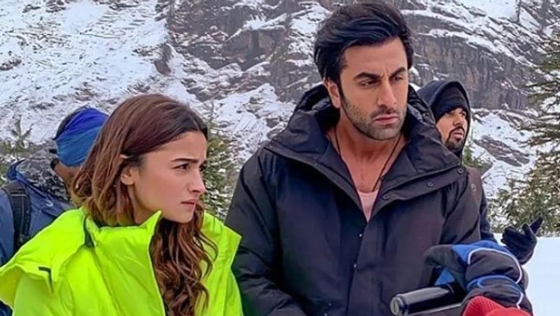 Alia bhatt and Ranbir kapoor were Spotted in jodhpur see the photo sBRD