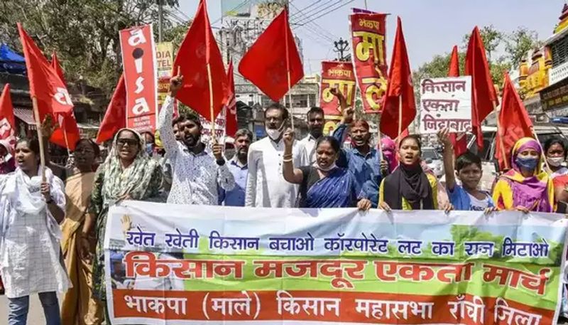 Bharat Bandh by farmers, see in pictures its effect on country