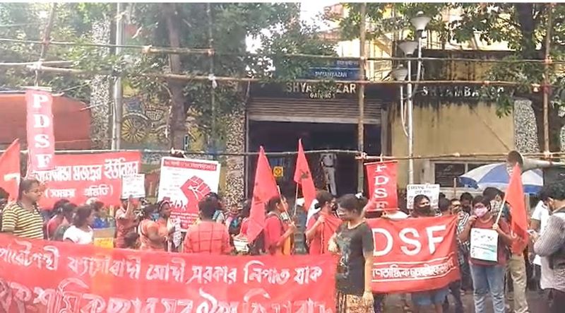 Bharat Bandh did not affect kolkata shops open since morning bmm