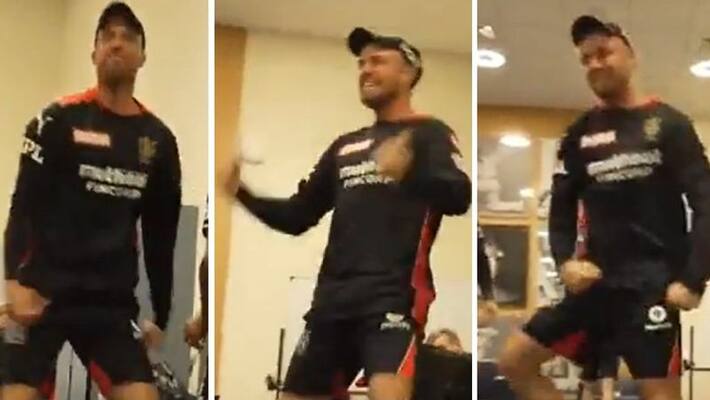 IPL 2021 Watch video Ab de Villiers imitating Virat Kohli in dressing room IPL 2021 Watch video Ab de Villiers imitating Virat Kohli in dressing room