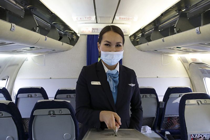 Air hostess is considered as a glamorous career option, know their salaries, eligibility criteria and other details