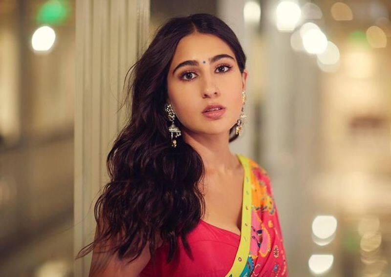 Sara Ali Khan Impresses Internet Users By Flaunting Indian Culture At Global Citizen Concert (Photos) RCB
