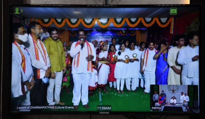TTD Srisailam vijayawada durga tempe officers meets cm ys jagan