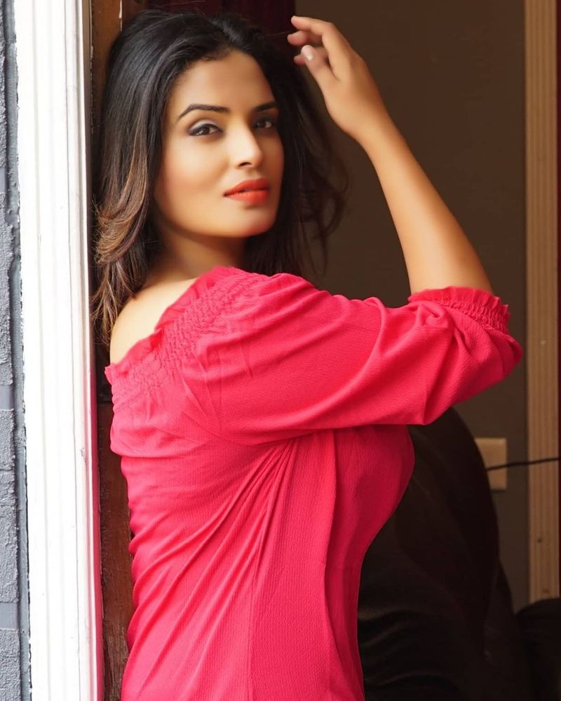 bigg boss fame sarayu reveals personal secrets of her past says im not a virgin