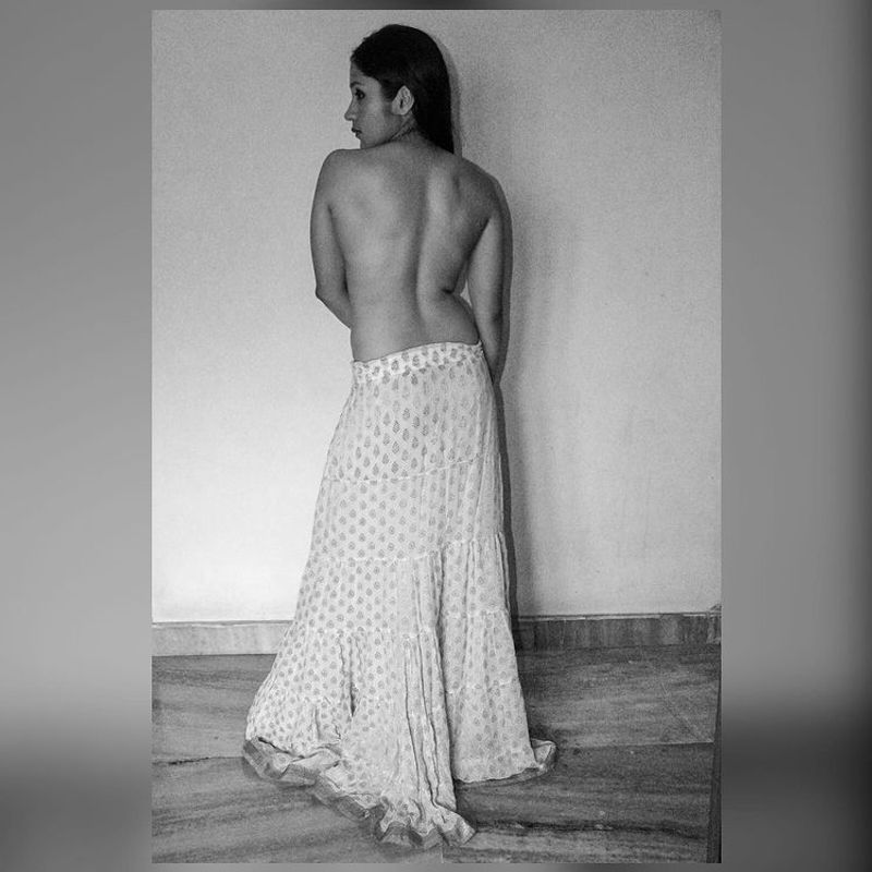 Survivor Aishwarya Krishnan topless poses in a very bold way