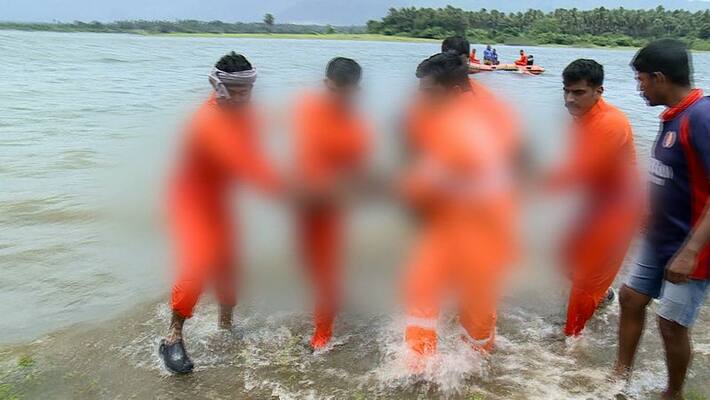 bodies of three missing Tamil Nadu students have been found at the Walayar Dam bodies of three missing Tamil Nadu students have been found at the Walayar Dam