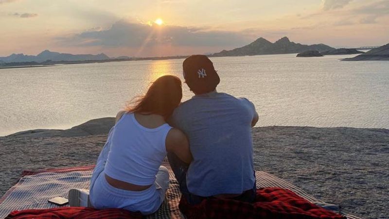 Ranbir kapoor birthday celebration alia bhatt shares a romantic photo with him BRD