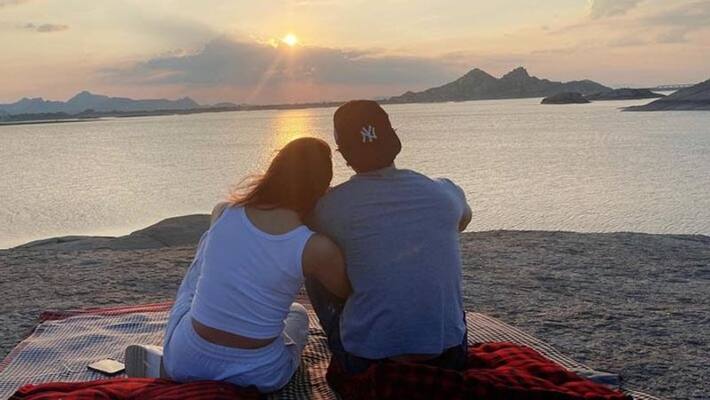 ranbir kapoor birthday celebration, girlfriend alia bhatt shares romantic photo with him ranbir kapoor birthday celebration, girlfriend alia bhatt shares romantic photo with him