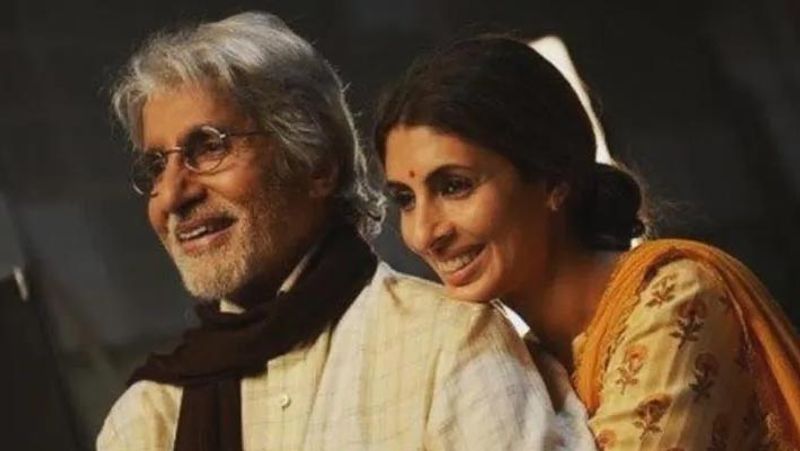 KBC Amitabh Bachchan reveals that his daughter Shweta Bachchan too much afraid of injection