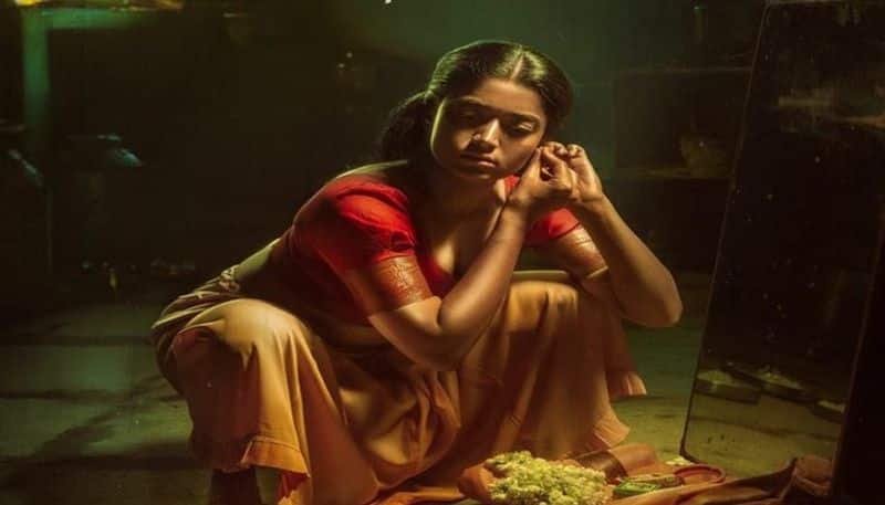 rashmika mandanna as srivalli in alluarjun pushpa movie first look released