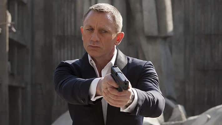 hollywood actor Daniel Craig grace red carpet for last time as James Bond for film No Time To Die hollywood actor Daniel Craig grace red carpet for last time as James Bond for film No Time To Die