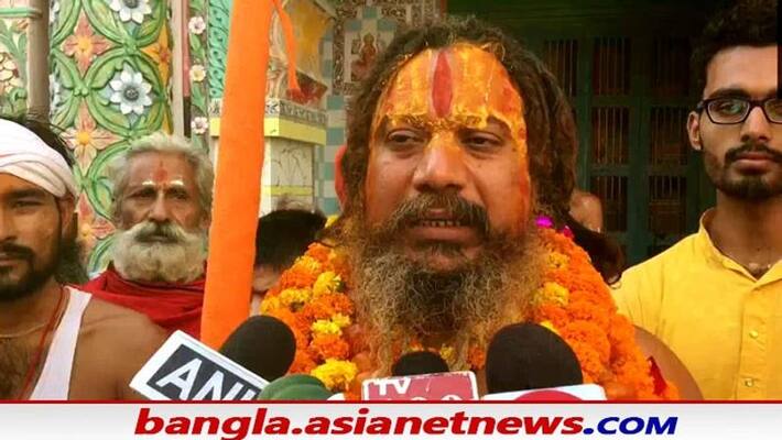 A saint has given threat to commit suicide at Ayodhya if India not being declared as Hindu Rashtra A saint has given threat to commit suicide at Ayodhya if India not being declared as Hindu Rashtra