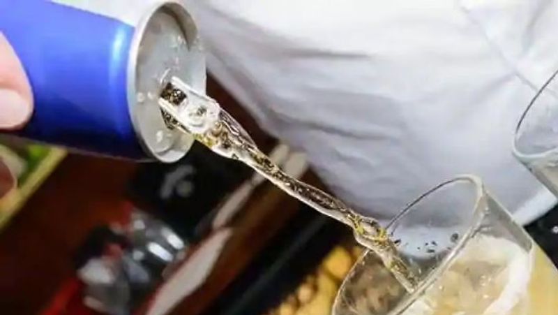 Switzerland 17 year old girl fell ill due to addiction to energy drinks in Zurich