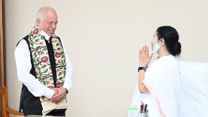 former Goa CM joined TMC holding hand of Mamata Banerjee bsm former Goa CM joined TMC holding hand of Mamata Banerjee bsm