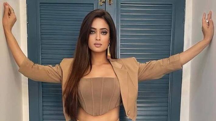 actress shweta tiwari suddenly hospitalised actress shweta tiwari suddenly hospitalised