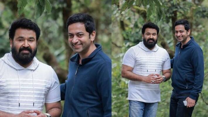 actor saiju kurup share photo with mohanlal actor saiju kurup share photo with mohanlal