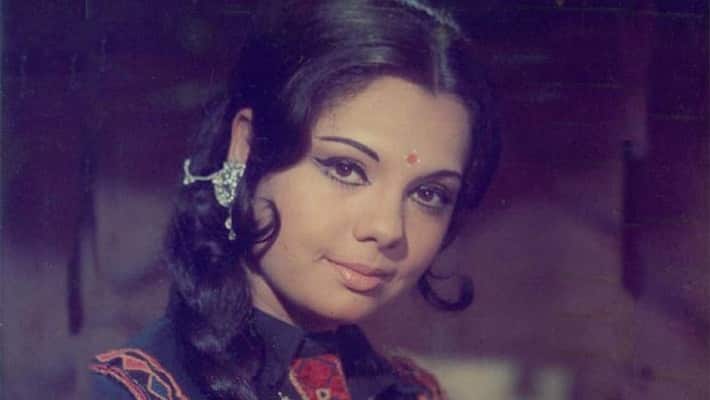 vetran actress mumtaz demanded heavy amount for being special guest on dance deewane 3 show, makers rejected it vetran actress mumtaz demanded heavy amount for being special guest on dance deewane 3 show, makers rejected it