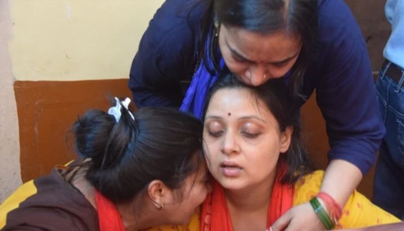 Manish Gupta murder case, wife shares his dead body photo, picture just before death also surfaces