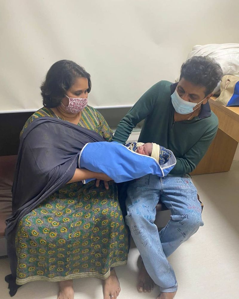 Sandalwood Actor Shivarajkumar with newborn baby photo goes viral mah