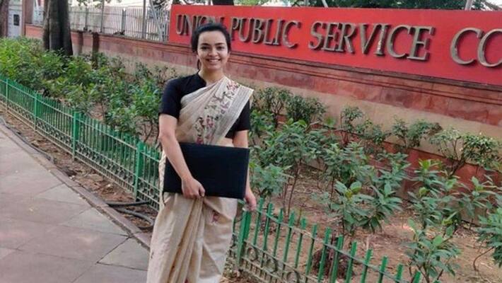 Apala Mishra who got 9th rank in UPSC, broke the record in the interview Apala Mishra who got 9th rank in UPSC, broke the record in the interview