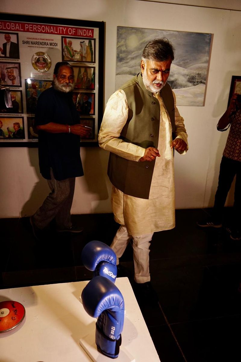 PM Modi gifts e-auction: Central Minister Prahlad Singh Patel visited National Gallery of modern arts