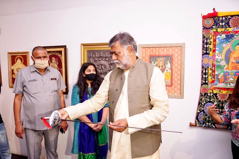 PM Modi gifts e-auction: Central Minister Prahlad Singh Patel visited National Gallery of modern arts