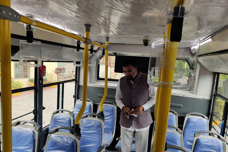 Transport Minister B Sriramulu Inspect the Electric Bus in Bengaluru grg
