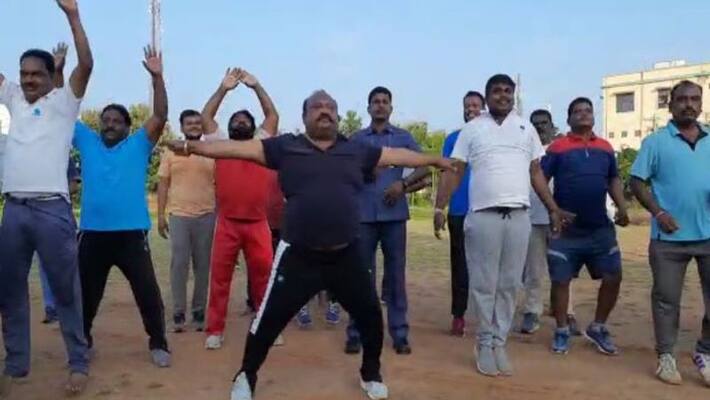 Huzurabad Bypoll... Minister Gangula Kamalakar Early morning Electiion Campaign Huzurabad Bypoll... Minister Gangula Kamalakar Early morning Electiion Campaign