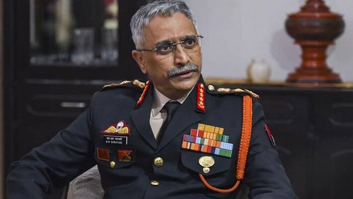 Indian Army Chief Gen MM Naravane is on two-day visit to the Ladakh sector amidst tension on LAC Indian Army Chief Gen MM Naravane is on two-day visit to the Ladakh sector amidst tension on LAC