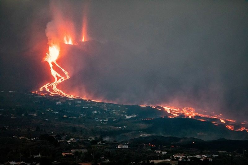 Cumbre Vieja volcano on La Palma Island is active again after 50 years