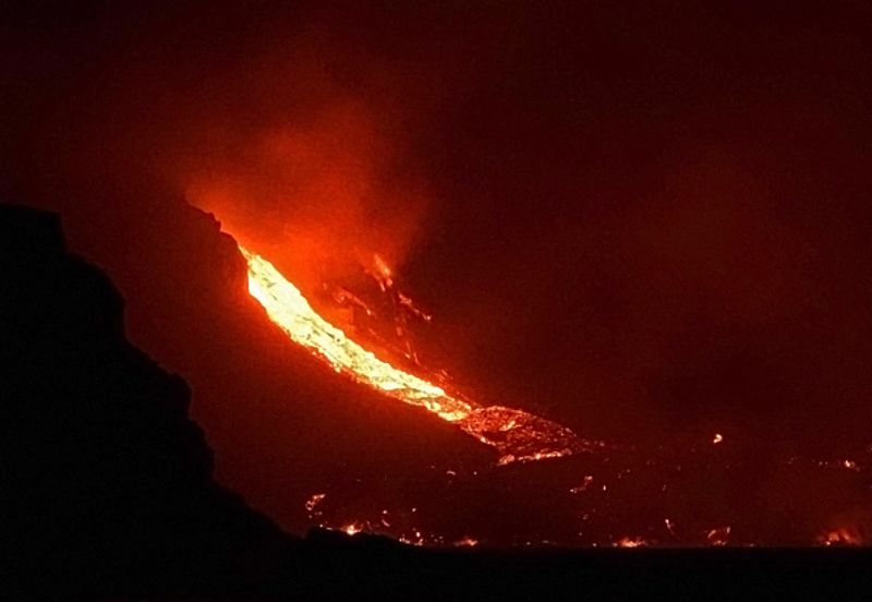 Cumbre Vieja volcano on La Palma Island is active again after 50 years